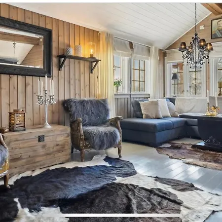 Feriehus Med 1 Soverom Og Hems